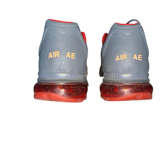 Nike Air Max Fitsole Running Shoes Women’s Size 10 Grey Red - Picture 6 of 9